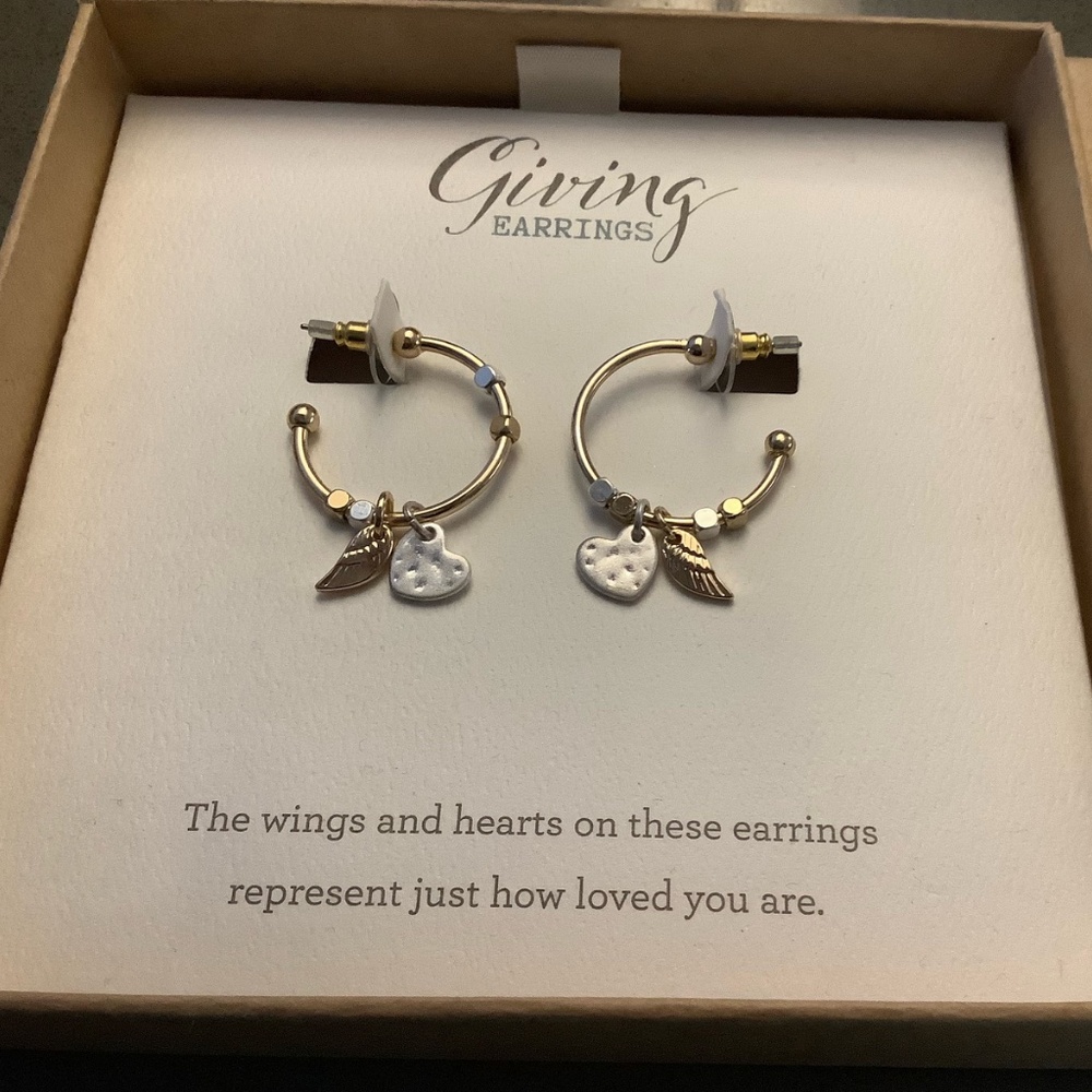 Demdaco earrings - Picture 3 of 3